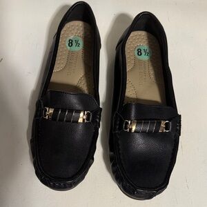 Black Leather Loafers with Gold Detail and cushioning insole